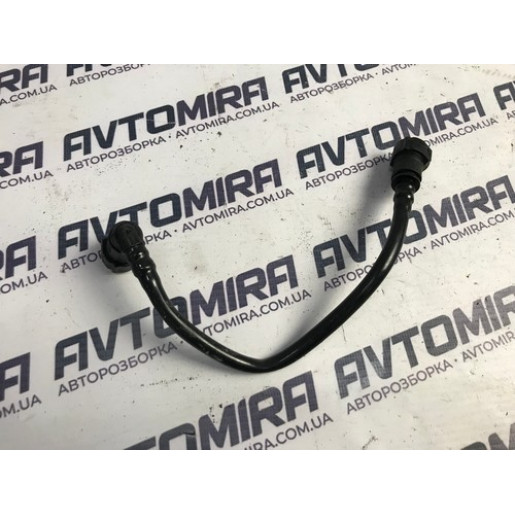 Трубка зчеплення Ford Focus 3 1.6TDCI 2011-2017 AV617T504DB